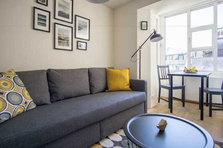 Keyforge City Apartments Waldst�tter 8