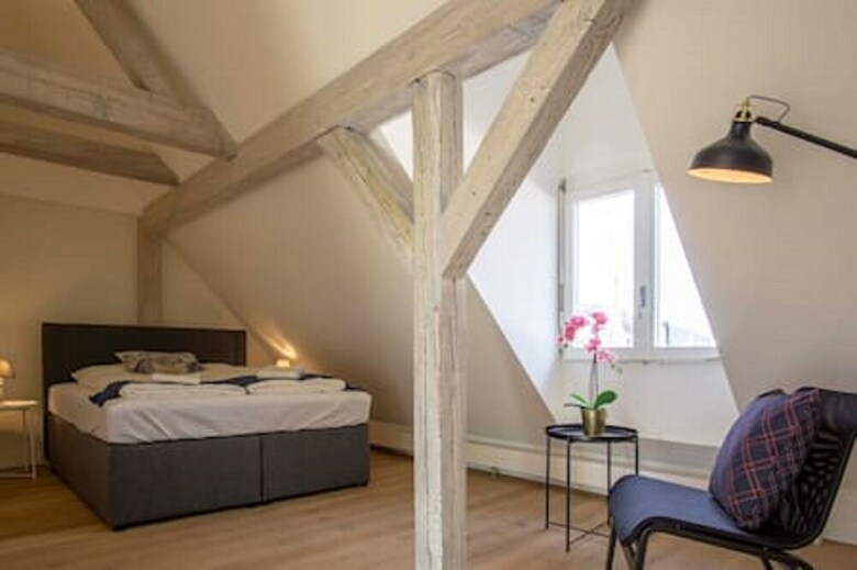 Keyforge City Apartments Waldst�tter 8