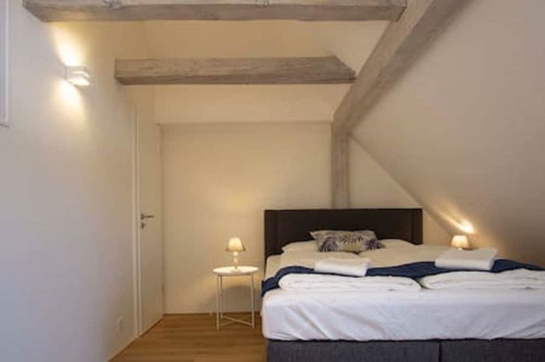 Keyforge City Apartments Waldst�tter 8