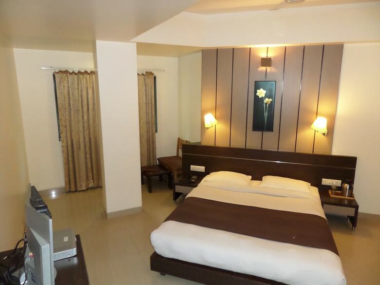 Hotel Aura