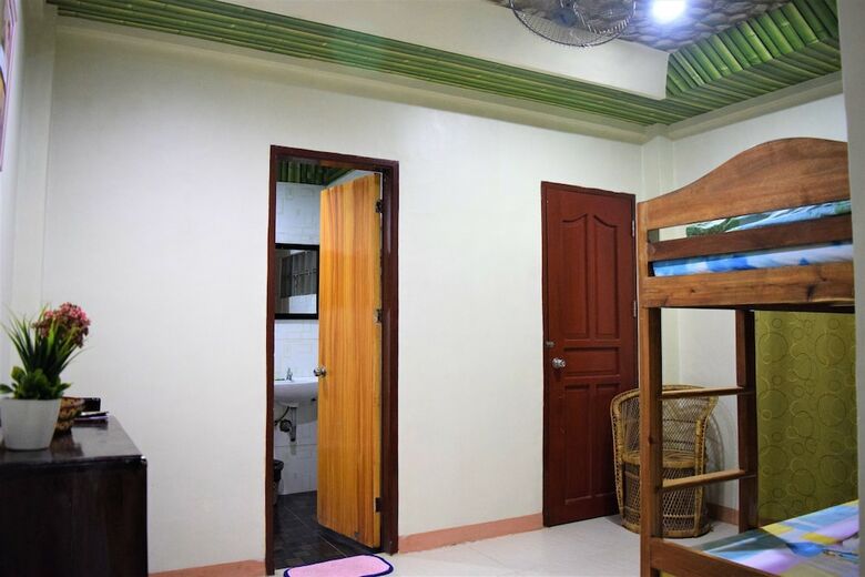 Aleston Secret Hotel