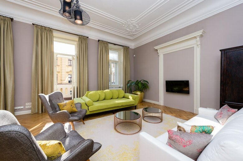 Empirent Grand Central Apartments