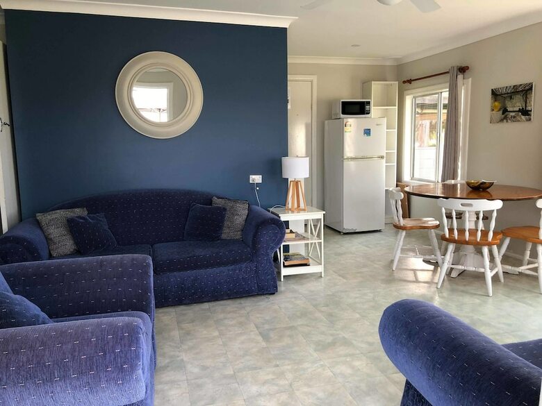 Cabana Laguna Lodge Holiday Units