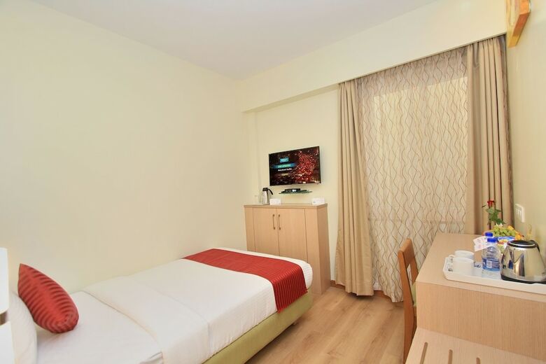 Hotel Nandhana Regent Koramangala