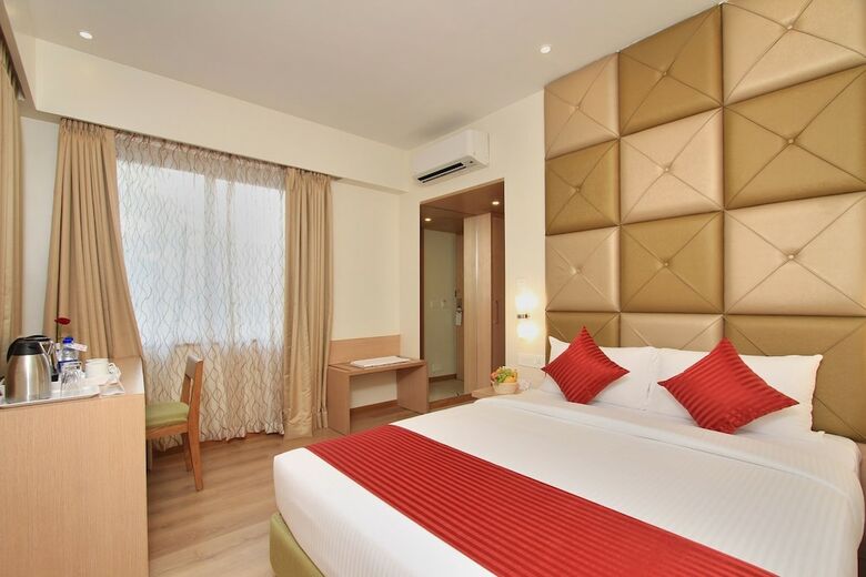 Hotel Nandhana Regent Koramangala