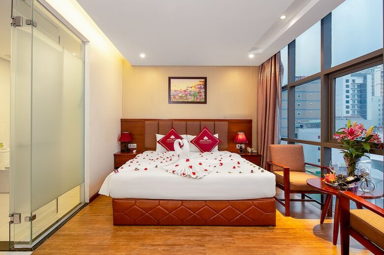 Crystal Hotel