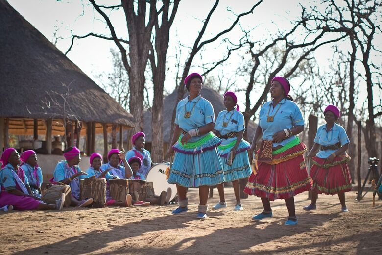 Posada Baleni Cultural Camp