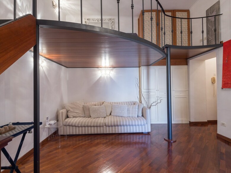 Ara Pacis Luxury Apartment