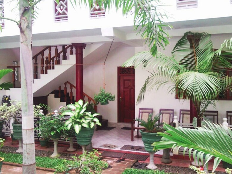 Hotel Sankarest Villa