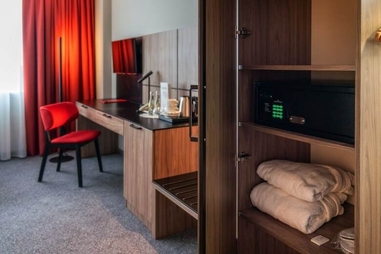 Hotel Hp Park Plaza