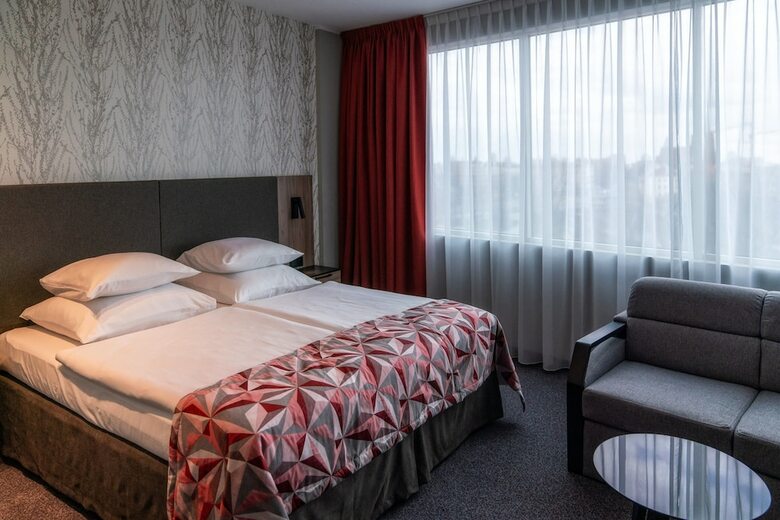Hotel Hp Park Plaza