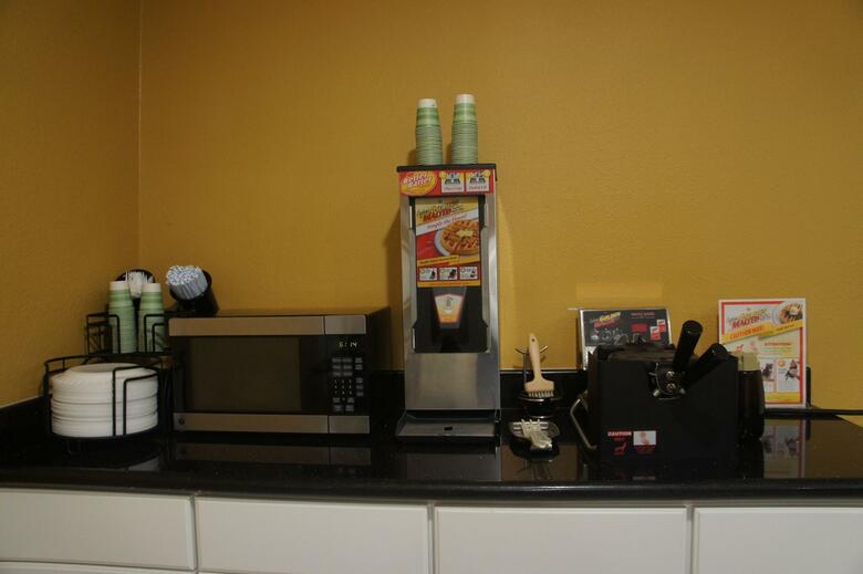 Hotel Americas Best Value Inn Harlingen