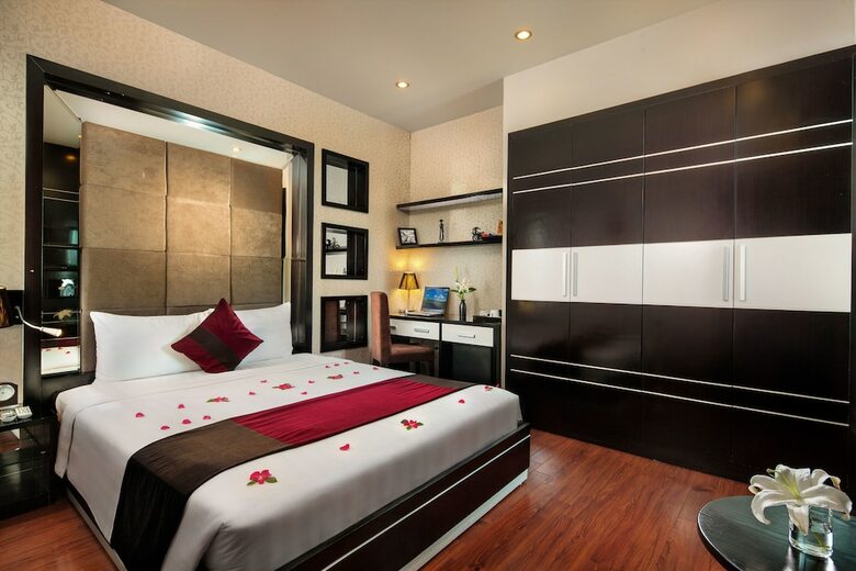 Hanoi Golden Moment Hotel
