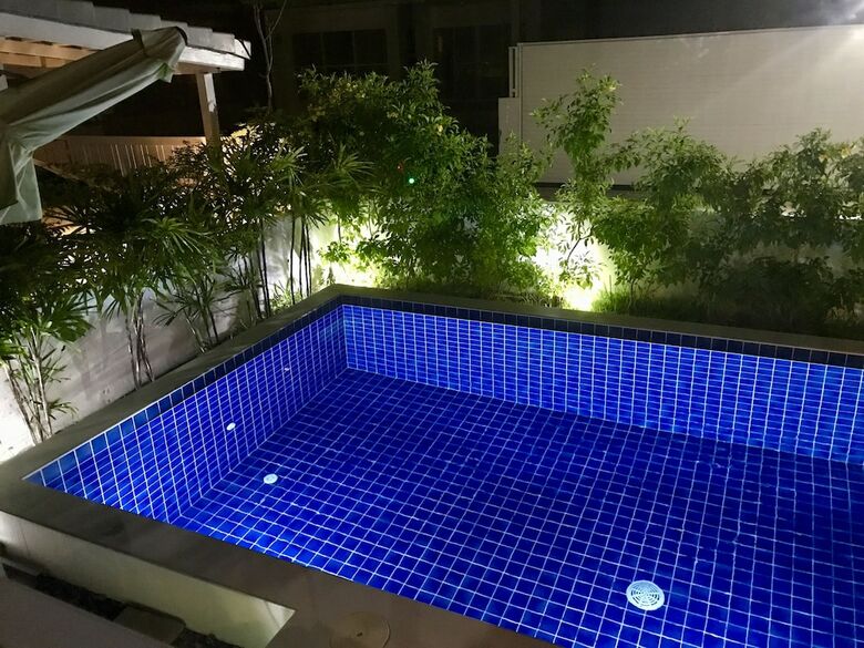 2 Bedroom Pool Villa Walk To Beach