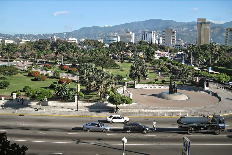 Apartamentos New Kingston Guest Apt At Dorchester