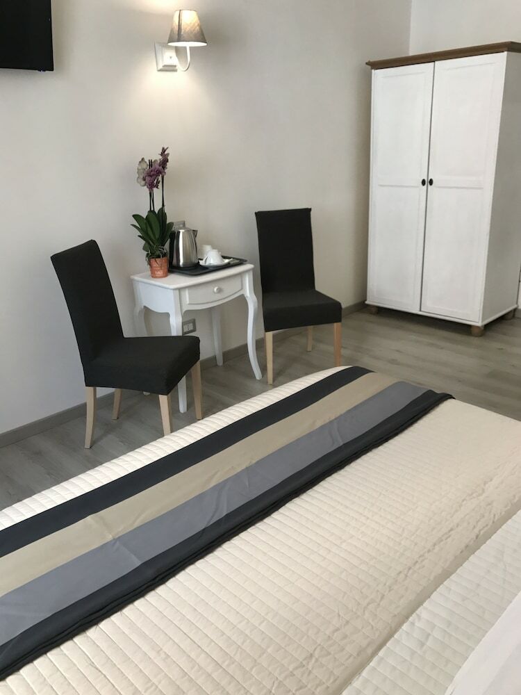 Hotel Angolo Di Roma