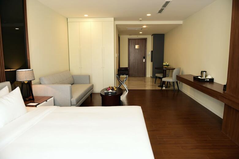 Hotel Amena Residences & Suites - Managed By Melia