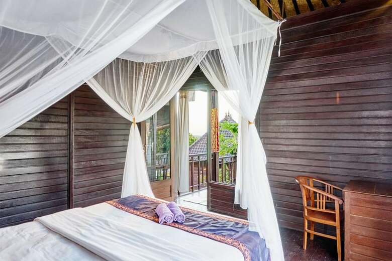 Hotel Sunrise Hut's Lembongan