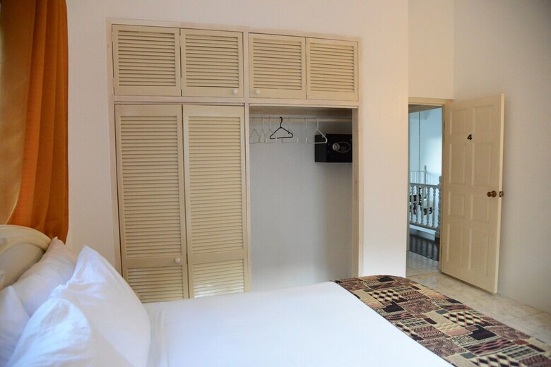 Hotel All Nations Guesthouse