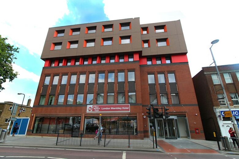 Best Western Plus London Wembley Hotel