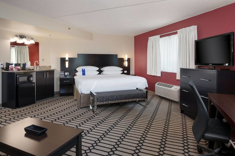 Delta Hotels By Marriott Fargo