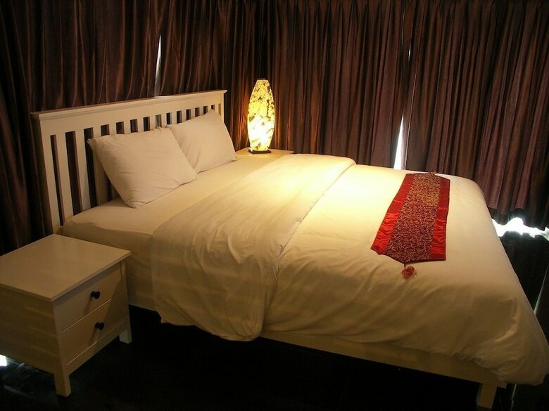 Hotel Suan Muang Porn