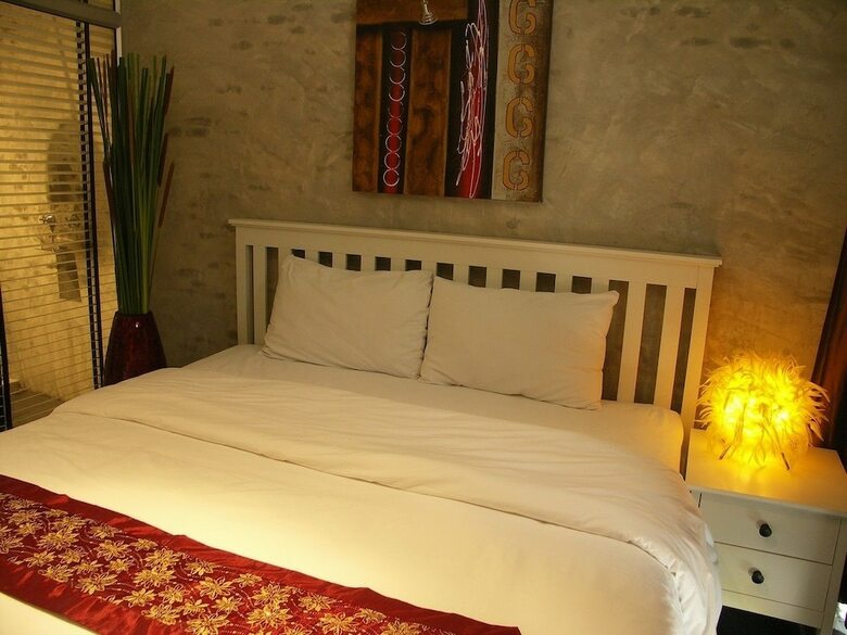 Hotel Suan Muang Porn