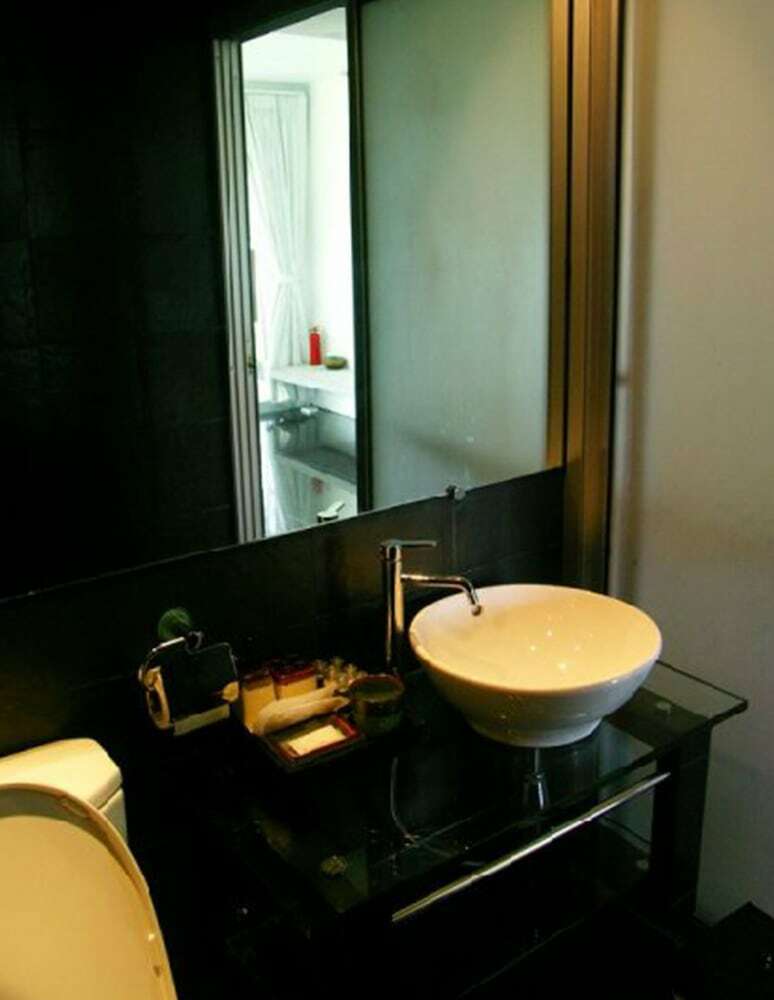 Hotel Suan Muang Porn