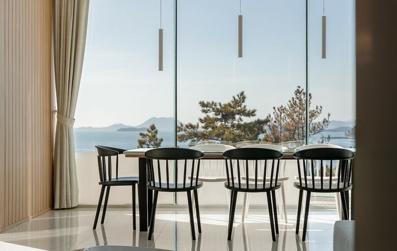 La Terrace Club Hotel & Villa