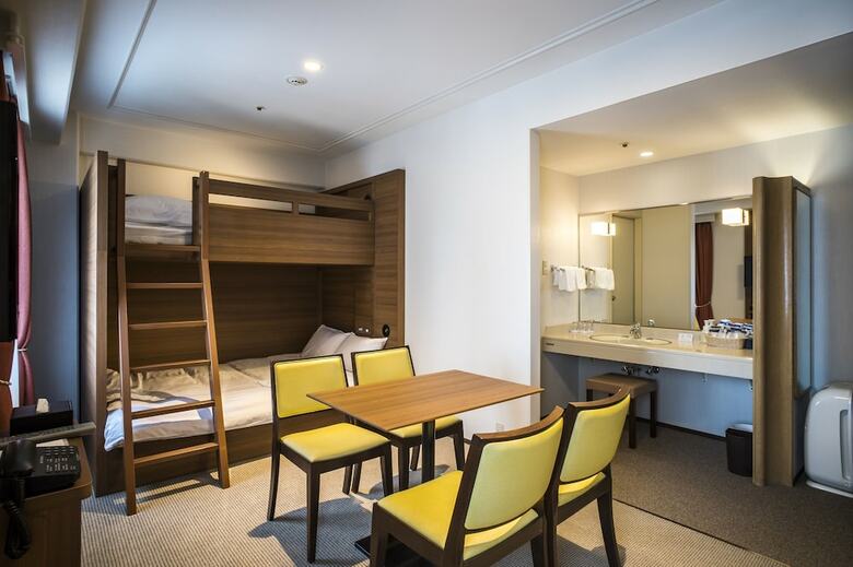 Hotel New Hankyu Osaka Annex