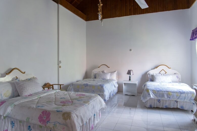 Bed & Breakfast Diamond Villa Yoga & Wellness