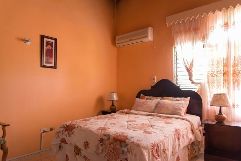 Bed & Breakfast Diamond Villa Yoga & Wellness