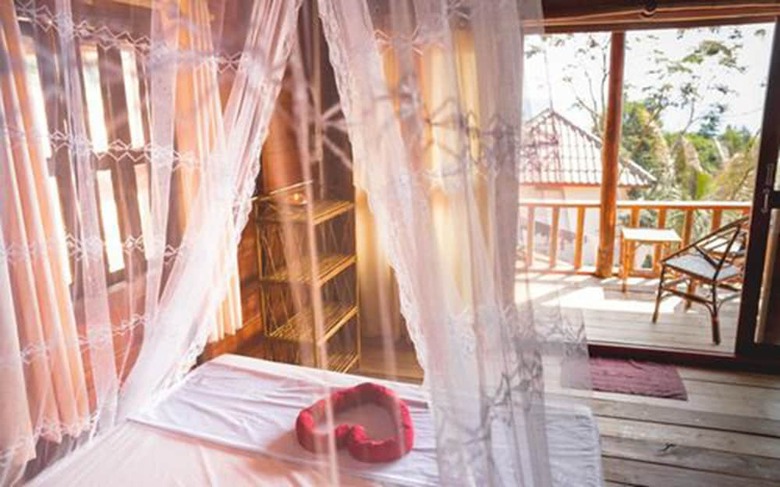 Hotel Happy Elephant Bungalows