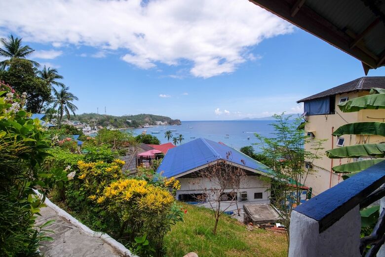 Hotel Zen Rooms Sabang Beachview
