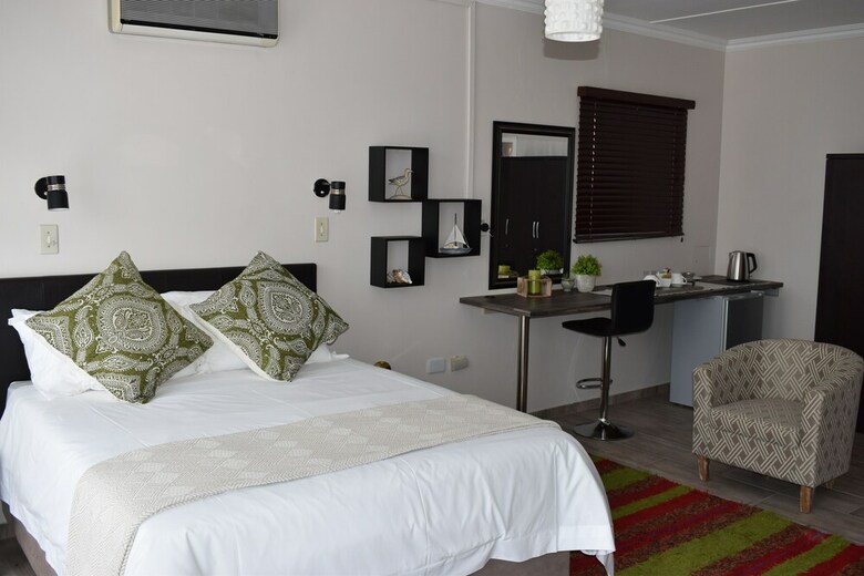 Hotel Goedgedacth Guest Rooms