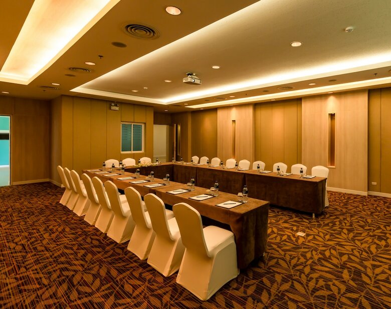 Wora Wana Hua Hin Hotel & Convention