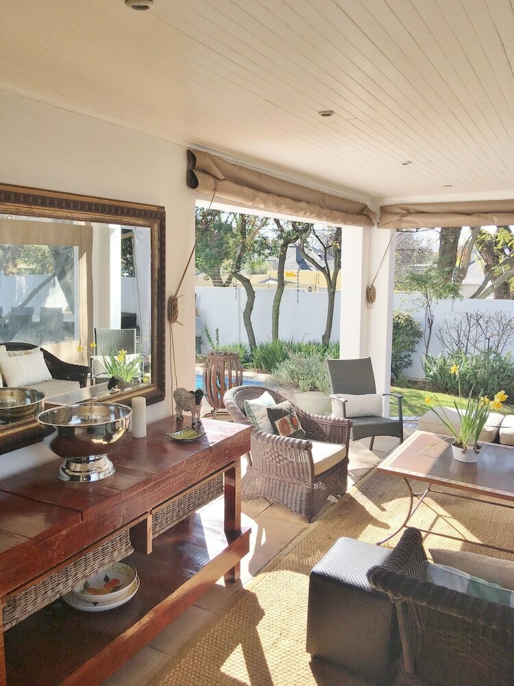Hotel Maison Jacaranda