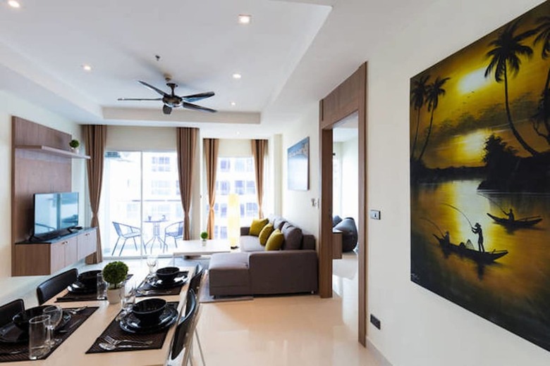 Apartamentos Nam Talay Jomtien Beach