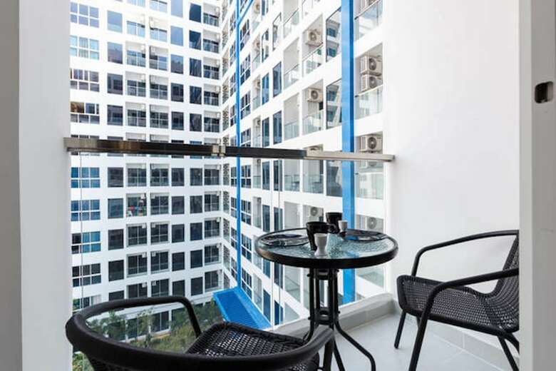 Apartamentos Nam Talay Jomtien Beach