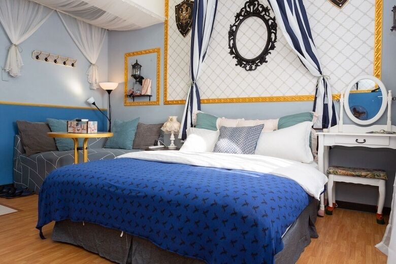 Hotel Meow Meow Hostel