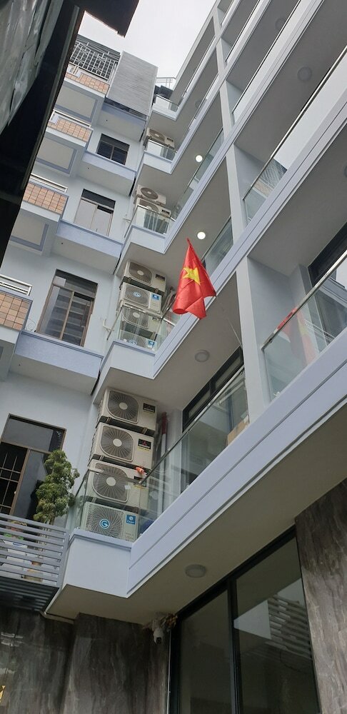 Like Family Hotel