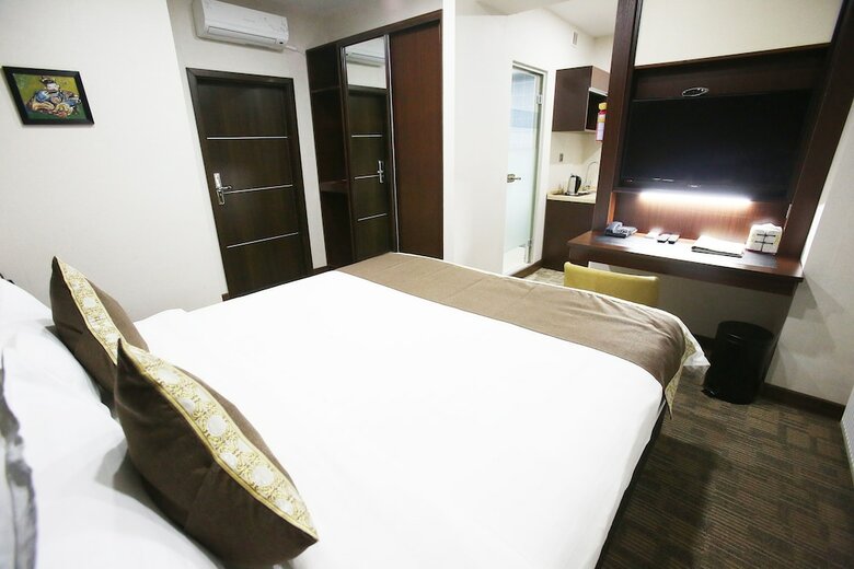 Ubinn Hotel & Gallery