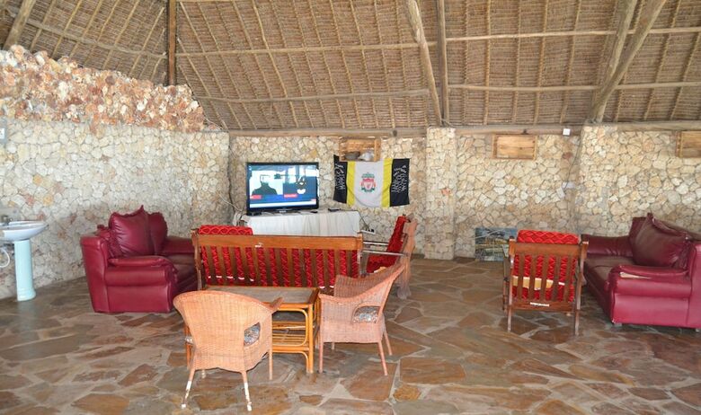 Hotel Serene Beach Resort
