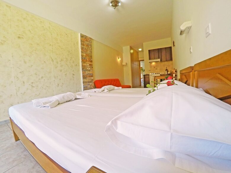 Hotel Tarsanas Apartments