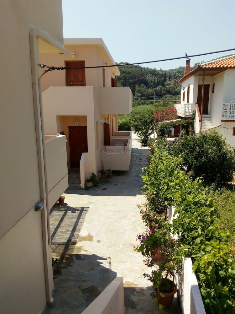 Hotel Tarsanas Apartments