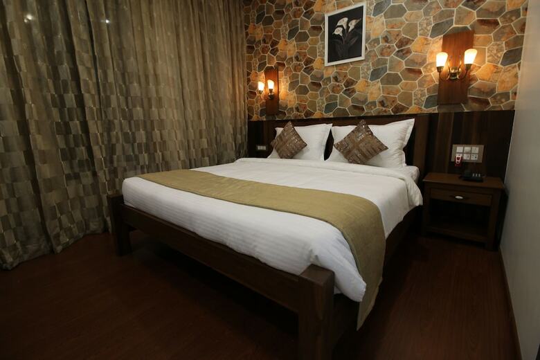 Hotel Majestique Pune