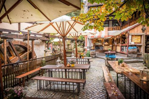 Hostal Pension Rauschenstein Und Apartments Forsthaus