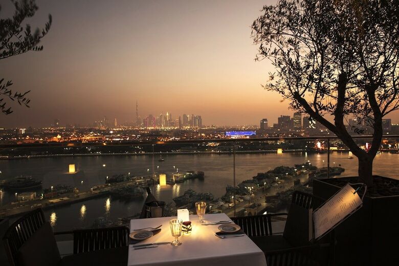 Hotel Al Bandar Rotana