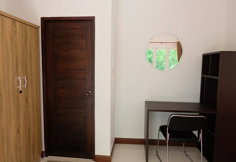 Hotel Maikhao Beach Guest House