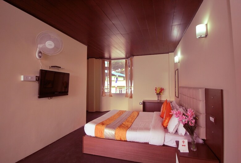 Oyo 8701 Hotel Silk Route Residency
